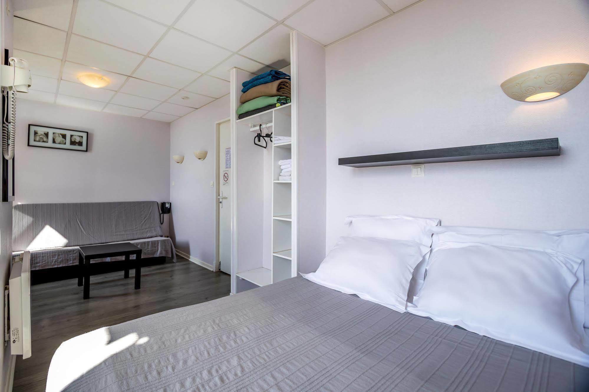 Hotel Des Moulins Allauch Eksteriør bilde